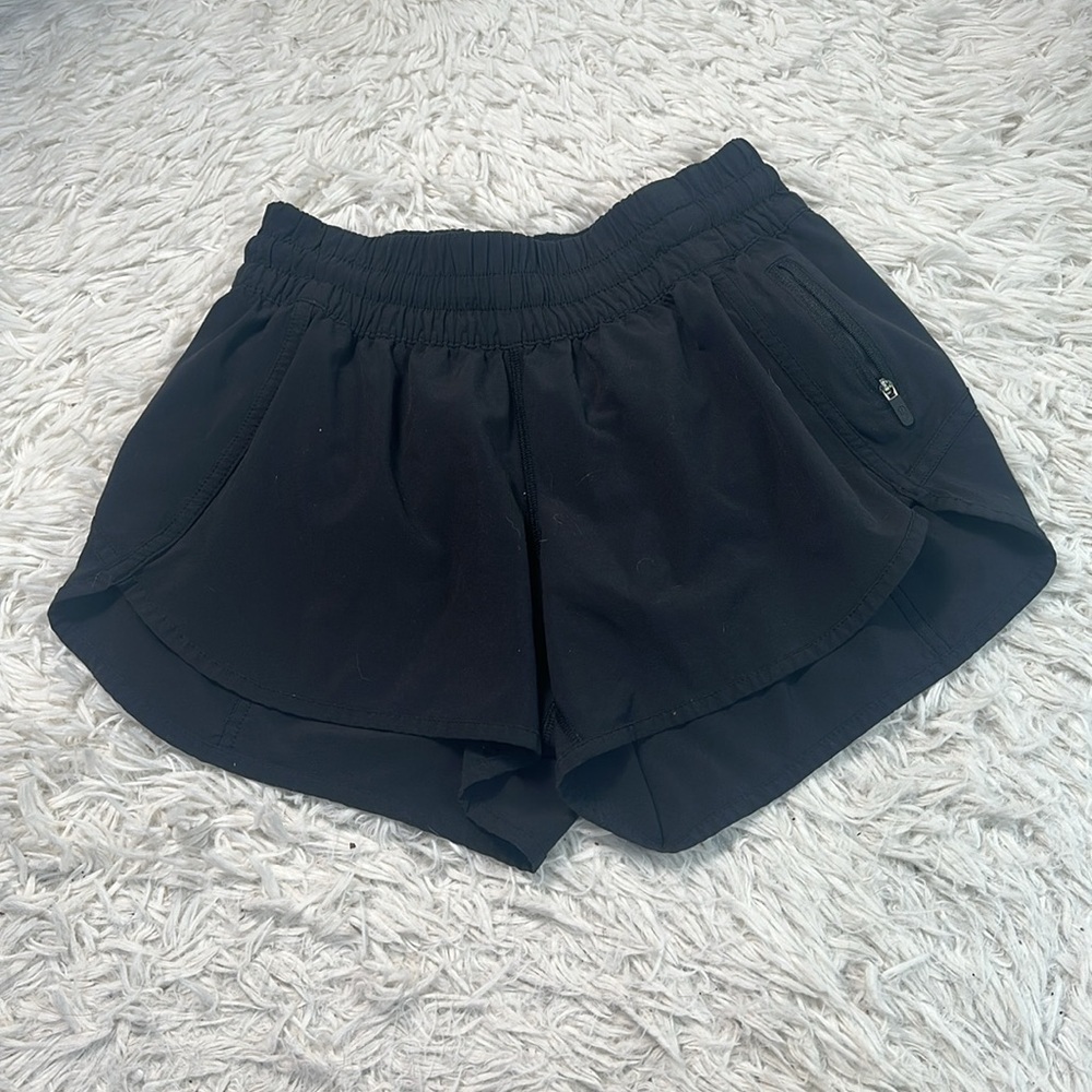 Lululemon Tracker Short V *4" Black